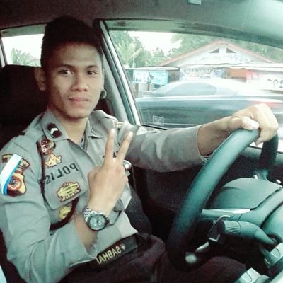 Profile Picture of Dennis Chandra (@DennisLelski) on Twitter