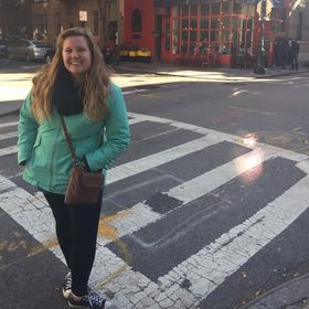 Profile Picture of Andrea Mellendorf (@andreamellen) on Pinterest