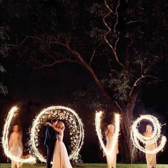 Profile Picture of Alexis Chin-dupont (@alexischin67) on Poshmark