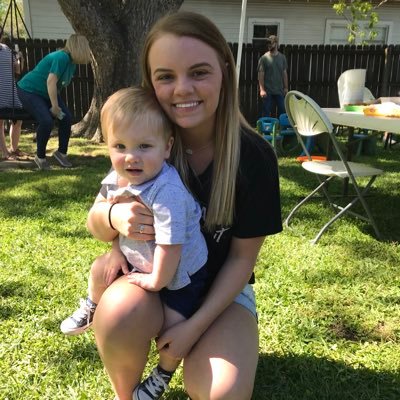 Profile Picture of Alexis James (@lexjames_) on Twitter