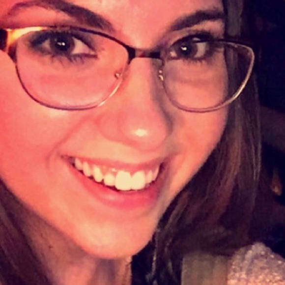 Profile Picture of Amanda Boeckman (@amandamarie397) on Poshmark