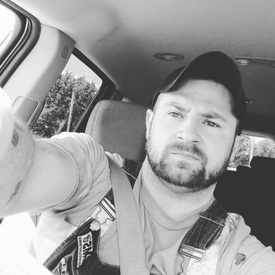 Profile Picture of Jason Suits (@Jasonsuits3) on Twitter