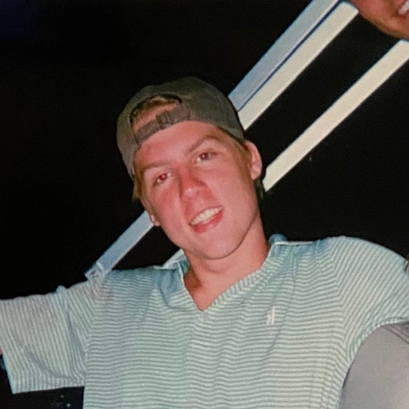 Profile Picture of Lars Carlson (@larscarlson) on Poshmark
