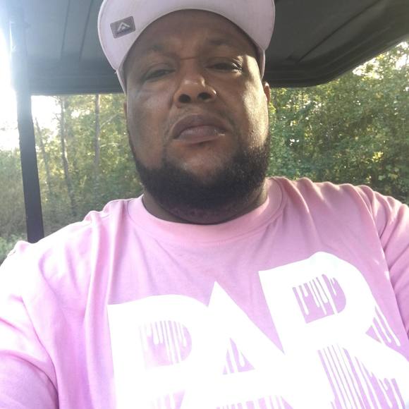Profile Picture of Nathaniel Sharpe jr. (@nate40) on Poshmark