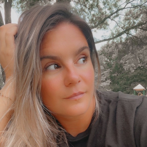 Profile Picture of Kerri Mcknett (@kmcknett826) on Poshmark