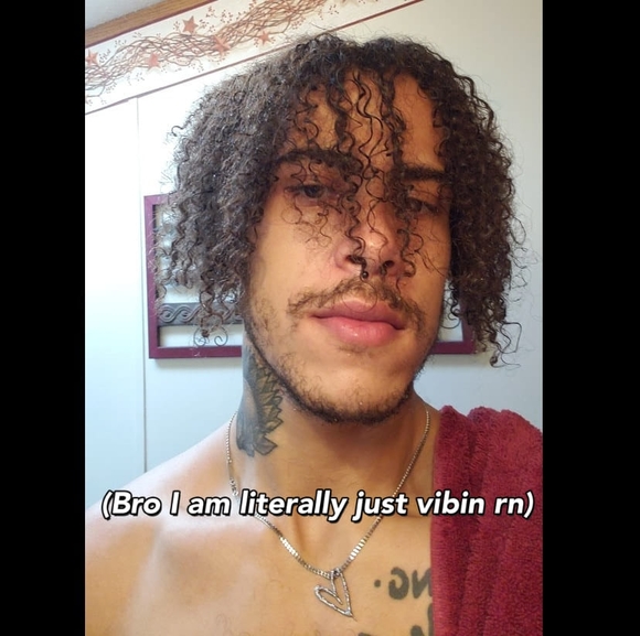 Profile Picture of Nick Keefer (@biggymackeefer) on Poshmark