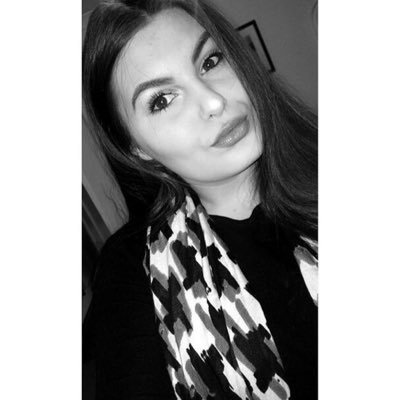 Profile Picture of Nicole Monks (@nicolemonks_) on Twitter