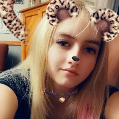 Profile Picture of Veronica Raven Quinn Grande (@Daniell90849746) on Twitter