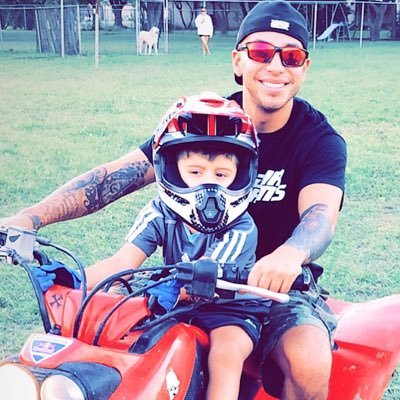 Profile Picture of Alexander Villegas (@young_McLovin) on Twitter