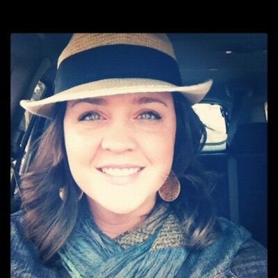 Profile Picture of Sarah Rymer (@sarahdellie) on Twitter