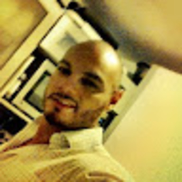 Jhon Montero - Poshmark Profile Picture of Jhon Montero (@jhonmonteroe) on Poshmark