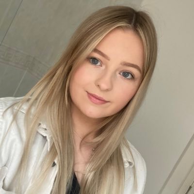 Profile Picture of Lia Clark (@lia_clarkx) on Twitter