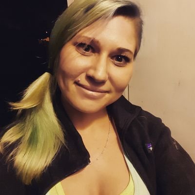 Profile Picture of Tiffany LaRue♒ (@t_larue8310) on Twitter