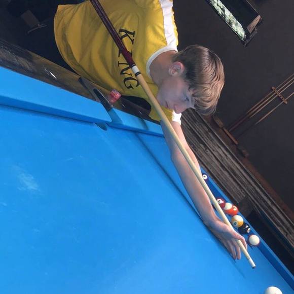 Profile Picture of Jeffrey Huff (@glizzy844) on Poshmark