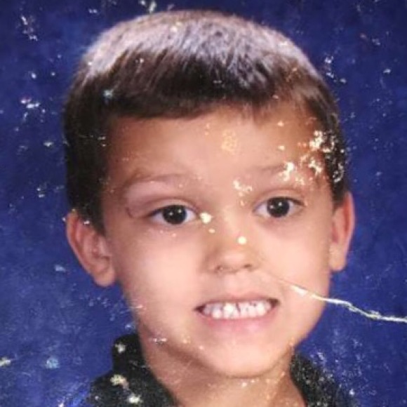 Profile Picture of Brian Barlow (@brian_bar10w) on Poshmark