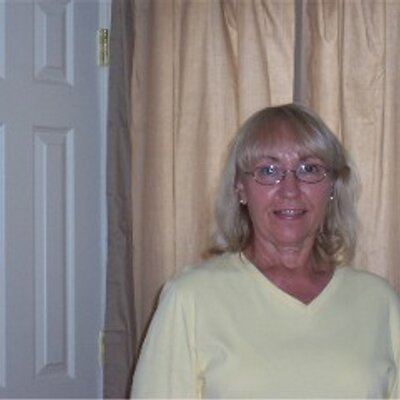 Profile Picture of Joyce Brewer (@Izzy540) on Twitter