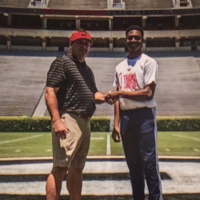 Profile Picture of Mason Holmes (@Masonho88051965) on Twitter