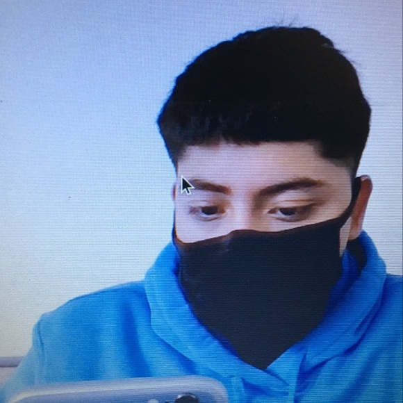 Profile Picture of Jorge Ortiz (@jorgeortiz265) on Poshmark