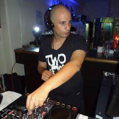 DJ-IAN MUÑOZ - Twitter Profile Picture of DJ-IAN MUÑOZ (@IanDjs) on Twitter