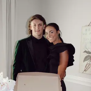 Profile Picture of anna caroline (@itsannatodaro) on Tiktok