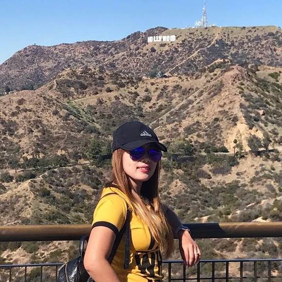 Profile Picture of Keith nicole Bañaga (@sexyback) on Poshmark