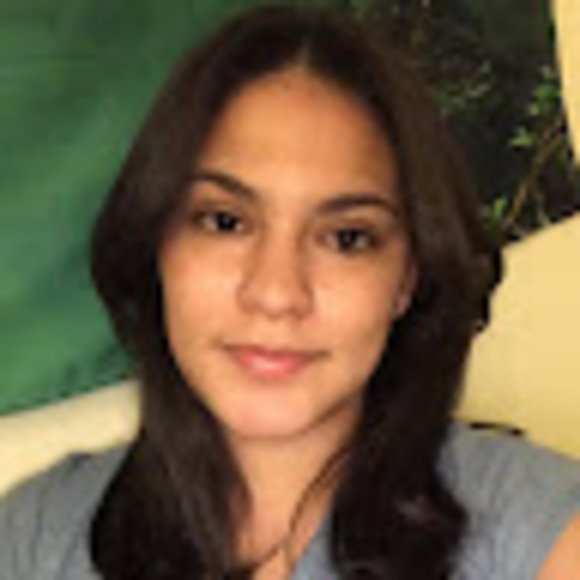 Profile Picture of Sobeida Castillo (@scastillo079) on Poshmark