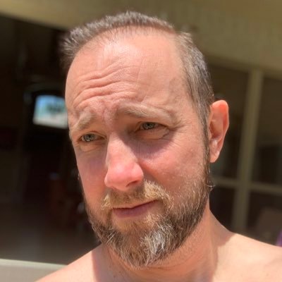 Profile Picture of Matt Schulz (@twelvearrays) on Twitter