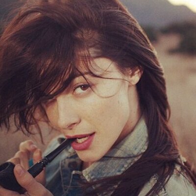 Profile Picture of Eva Lee Ann Card (@EvaCard) on Twitter
