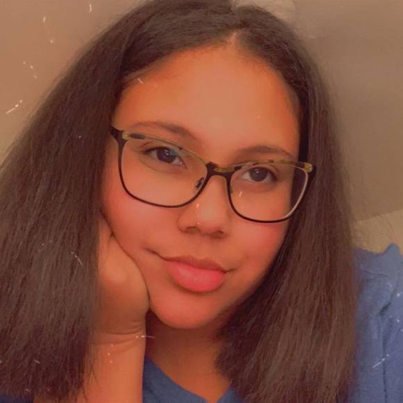 Profile Picture of Mckenzie Mack (@mckenziemack57) on Poshmark