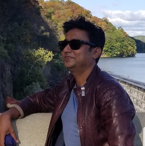 Profile Picture of Salim Ahmed (@salim_197830) on Poshmark