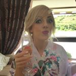 Profile Picture of Fiona O Connor (@fifi_basecolourandco) on Instagram