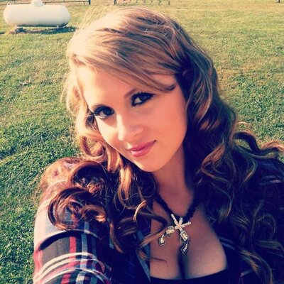 Profile Photo of Kayla Kiser (@kaysierra2975) on Twitter