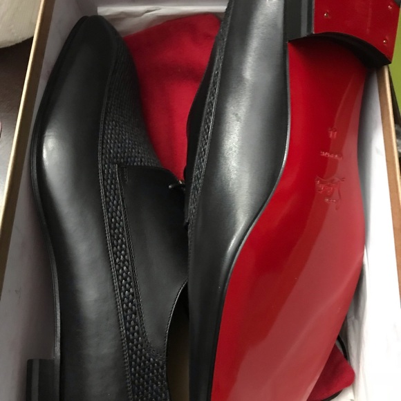 Profile Picture of Justin Gerstenberger (@mrjbergles) on Poshmark