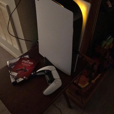 Profile Picture of William Wilburn (@William83824236) on Twitter