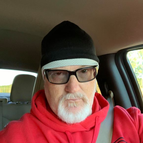 Profile Picture of Michael Vann (@cyclingpops2010) on Poshmark