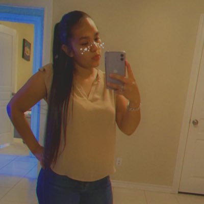 Profile Picture of Isabel N Albert (@IsabelNAlbert1) on Twitter