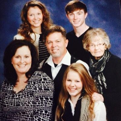 Profile Picture of Marcie Page (@MarciePage1) on Twitter