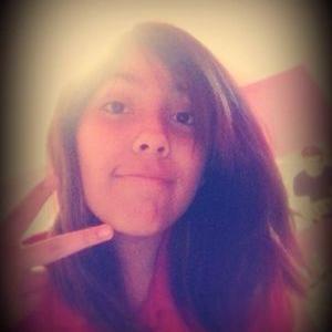 Profile Picture of Heidi Nava (@HeidiRuby23) on Twitter
