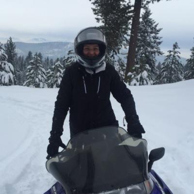 Profile Picture of Leah Perkins-Hagele (@lphagele) on Twitter