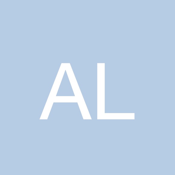 Profile Picture of Aidan Lofft (@jhinchilla) on Poshmark