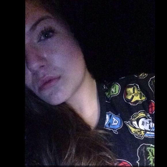 Profile Picture of Michaela Weidman (@michaelaweidman) on Poshmark