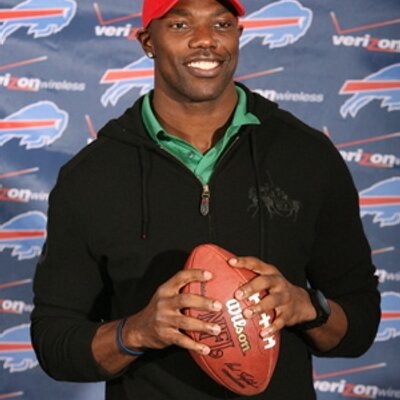 Profile Picture of Mike Beauvais (@miketremendous) on Twitter