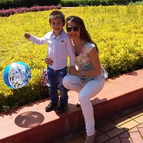 Profile Picture of Leena Berne (@leenaberne) on Pinterest