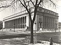 Profile Picture of Byron White United States Courthouseon Wikipedia