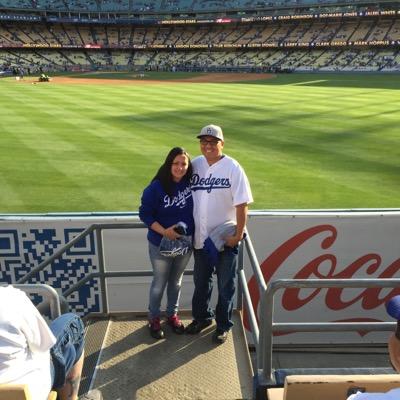 Profile Picture of Ray Estrada (@mexinisian) on Twitter