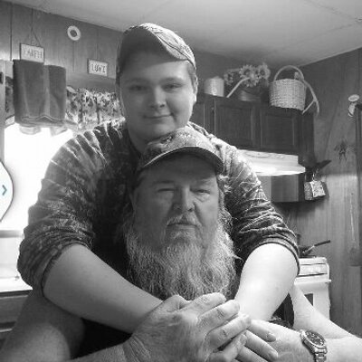 Profile Picture of Andrew Barbee (@MyInfo75720085) on Twitter
