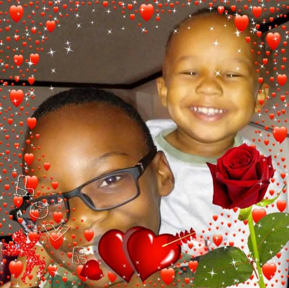 Profile Picture of Annie Moore (@waterbearer) on Poshmark