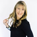 Profile Picture of Jennifer Pearce Gower (@jennifer.gower.photography) on Instagram