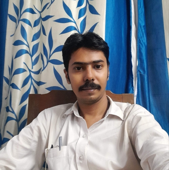 Profile Picture of Arindam Banerjee (@arindambanerjee) on Poshmark