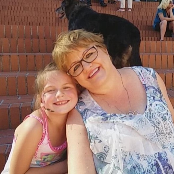 Profile Picture of Nancy Segler (@nsegler) on Poshmark